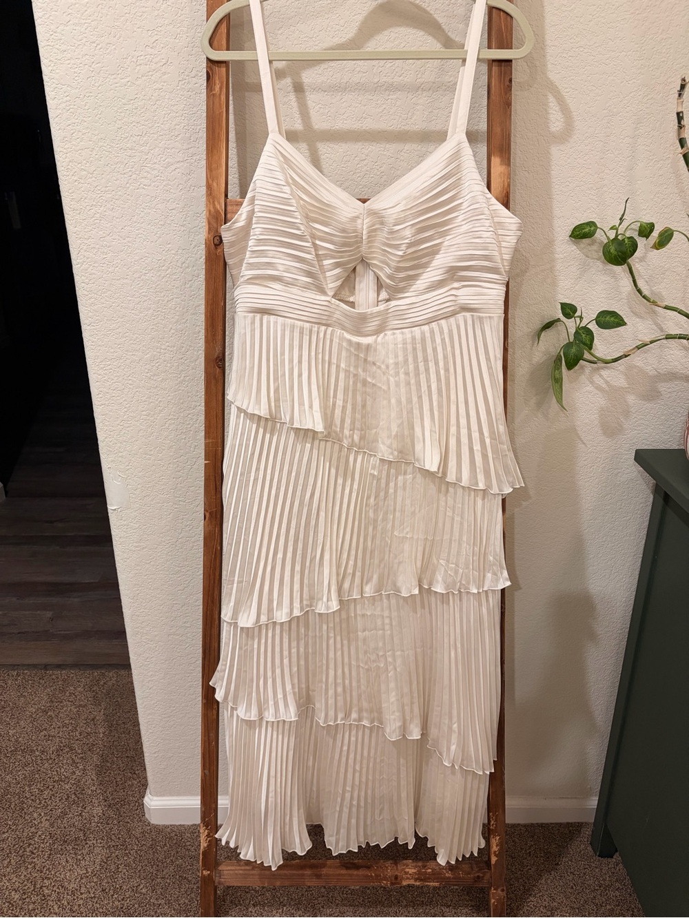 Abercrombie A&F Giselle Pleated Tiered Maxi Dress White XL Petite